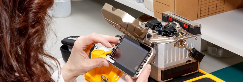 通信用光电子器件恒定湿热试验